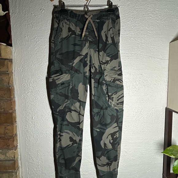 Wrangler Other - Wrangler Girls Camo Cargo Pants